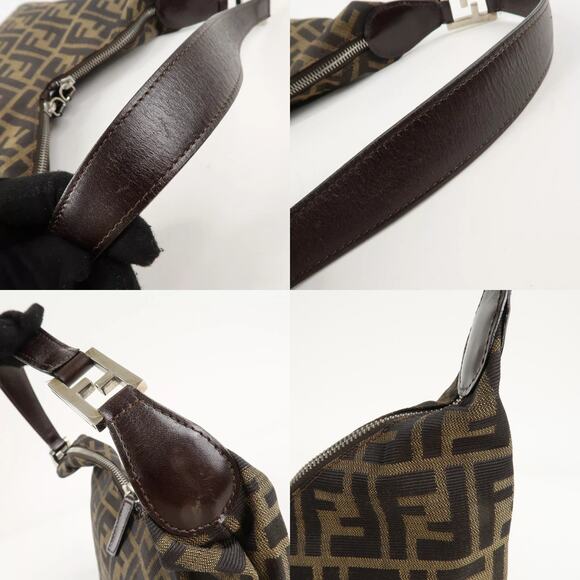 💎✨LUXURY✨💎 Authentic FENDI Zucca Shoulder Bag - Picture 7 of 7